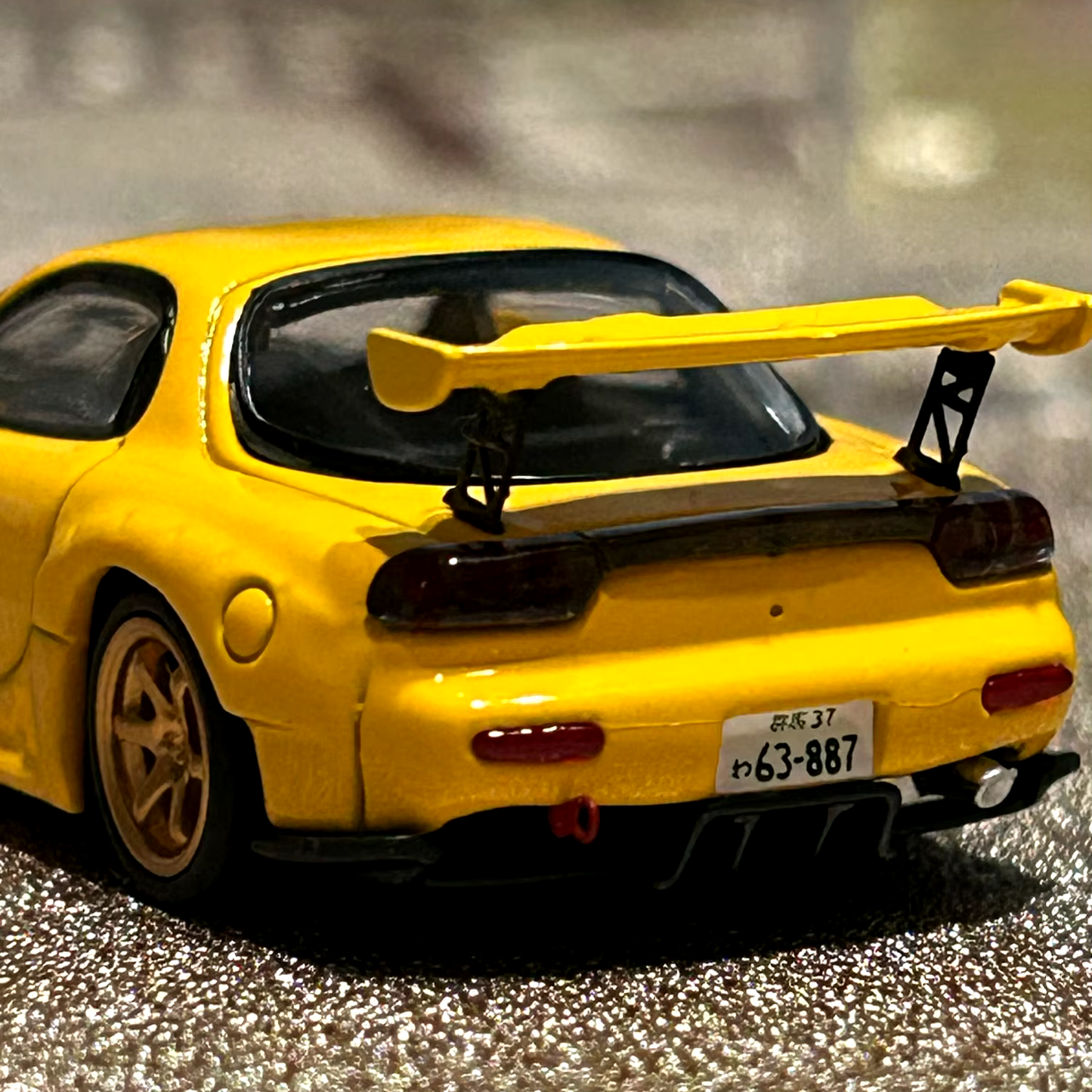 Mazda RX-7 1:64 Scale Model Diecast Car Limited Edition Vehicle Gift Collection