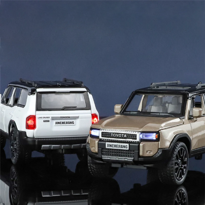 2024 TOYOTA Land Cruiser 250 1:32 Scale Model Car Diecast Toy Vehicle Collection