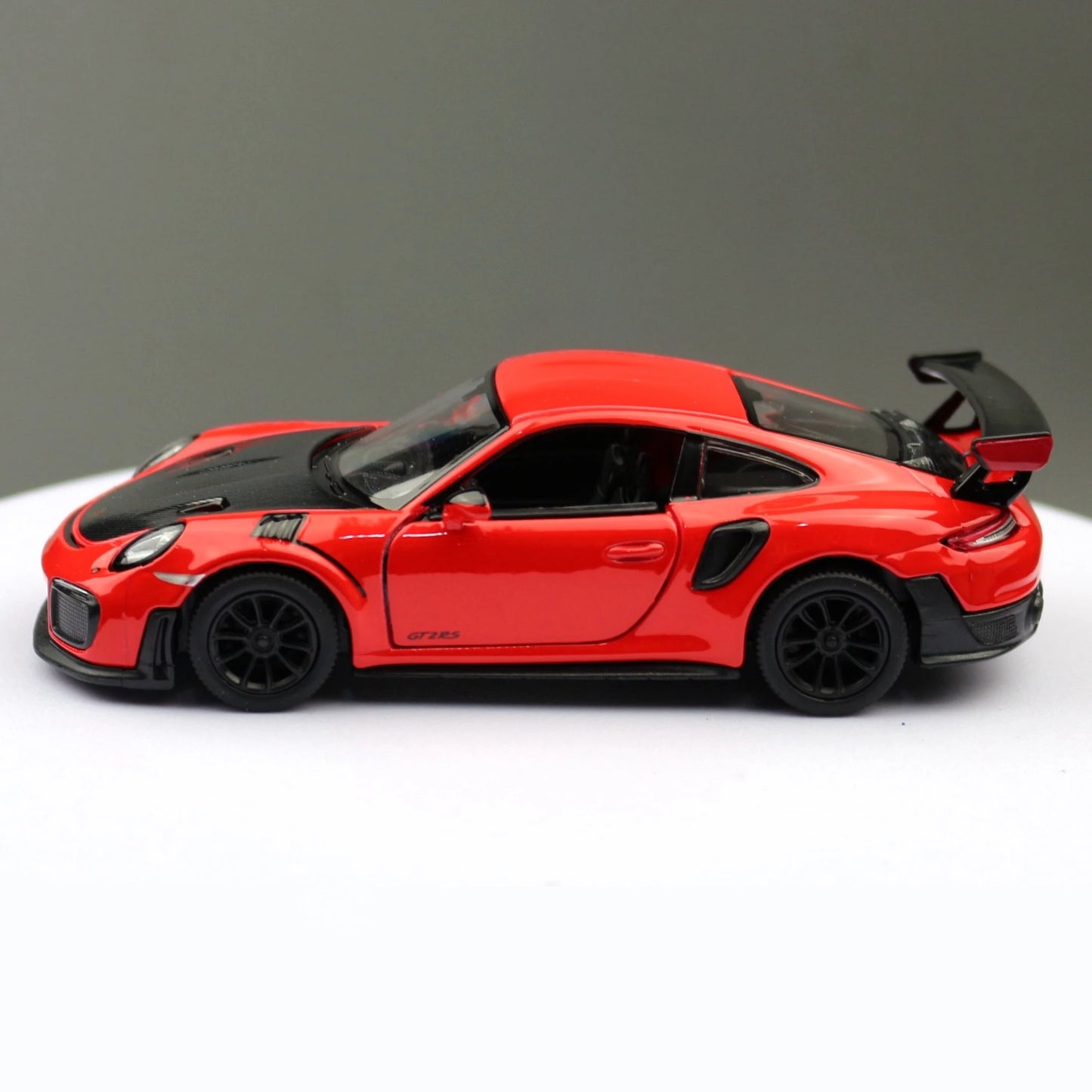 Porsche 911 GT2 RS 1:36 Scale Model Car Diecast Toy Vehicle Gift Collection