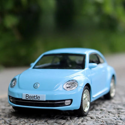 Volkswagen New Beetle 1:36 Scale Model Car Alloy Diecast Toy Vehicle Collection