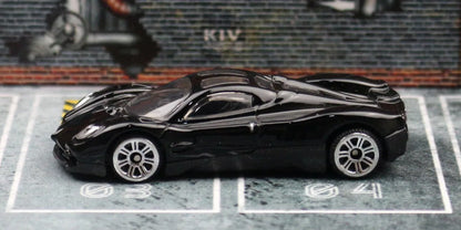 Pagani Utopia 1:64 Scale Model Car Metal Diecast Toy Vehicle Gift Collection